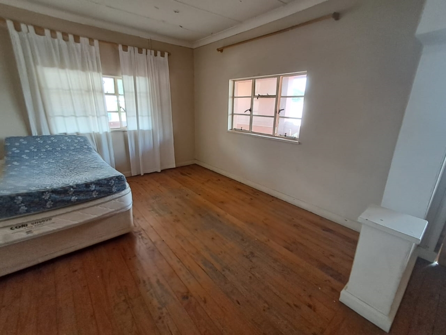 Commercial Property for Sale in Bergsig Western Cape